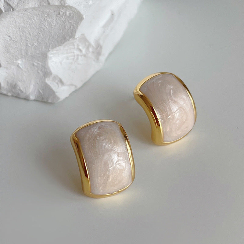 Pearl Off-White Ear Studs - French Retro Geometric Earrings